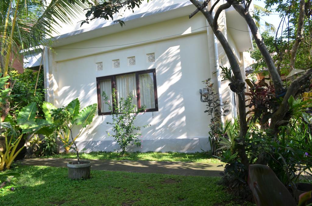 Wijaya Guest House Ubud Exterior photo
